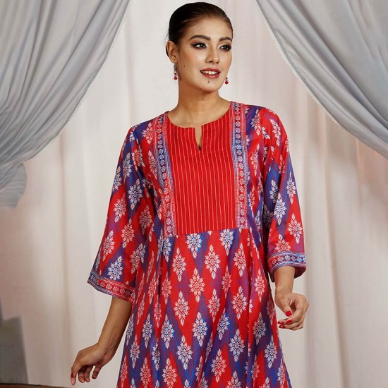 Ladies Tops-34081
